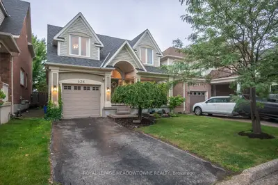 Detached in Milton