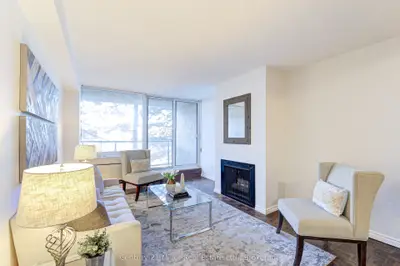 20 Speers Road 304, Oakville, On L6k 3r5