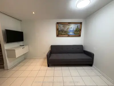 11 Norman Wesley Way Bsmt, Toronto, On M3m 3h3