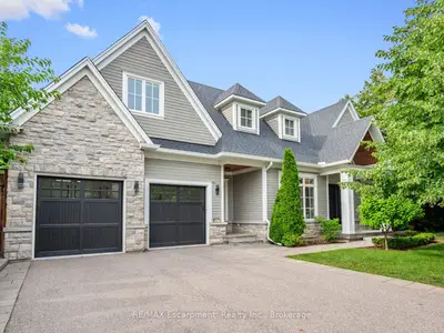 1077 Bridge Road, Oakville, On L6l 2b6