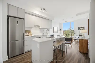 Condo Apartment in Burlington