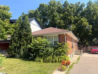 Detached in Halton Hills