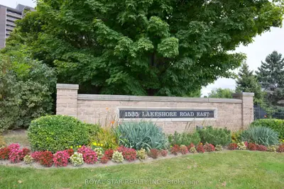 1535 Lakeshore Road E 1607, Mississauga, On L5e 3e2