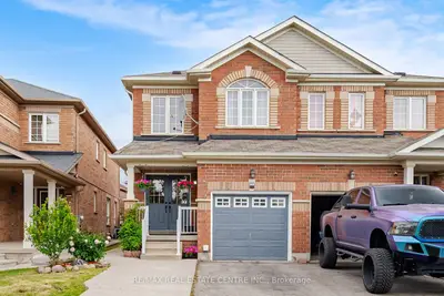 Semi-Detached in Brampton