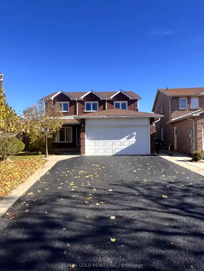 Detached in Brampton