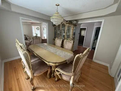 42 Cobblestone Court, Brampton, On L6r 2s2