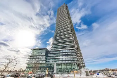 Condo Apartment in Mississauga