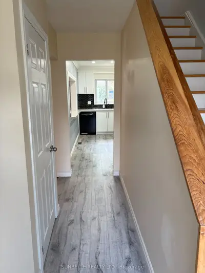 42 Fleetwood Crescent, Brampton, On L6t 2e5