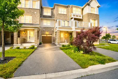 Att/Row/Townhouse in Milton