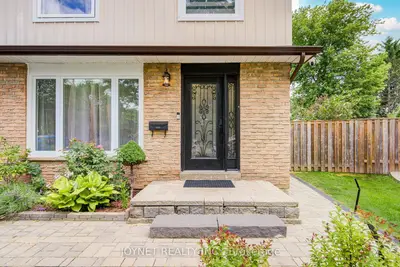 3027 Glace Bay Road, Mississauga, On L5n 2j9