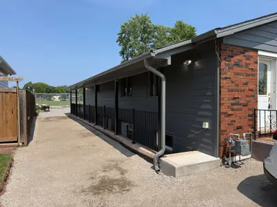 Detached in Burlington