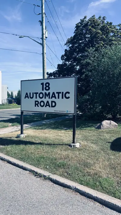 18 Automatic Road 5 & 6, Brampton, On L6s 5n5
