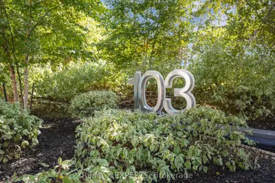 103 The Queensway 1915, Toronto, On M6s 5b5