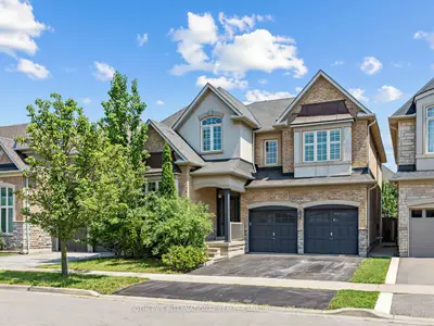 Detached in Burlington