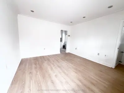 970 Briar Hill Avenue, Toronto, On M6b 1m3