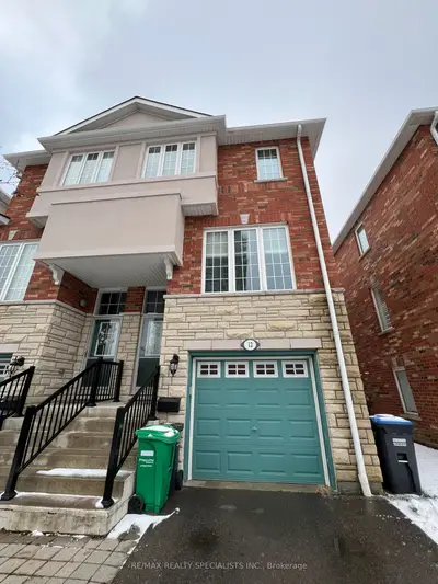 Condo Townhouse in Mississauga