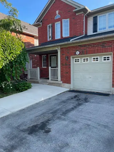 Semi-Detached in Milton
