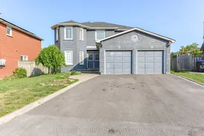 8 St Mark Place, Brampton, On L6x 3w5