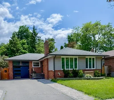 Detached in Toronto