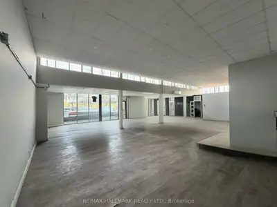1101 Finch Avenue W 2, Toronto, On M3j 2c9