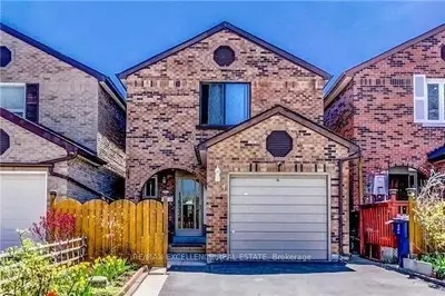 91 Woolenscote Circle, Toronto, On M9v 4r6
