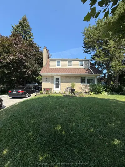 Lower Level in Milton
