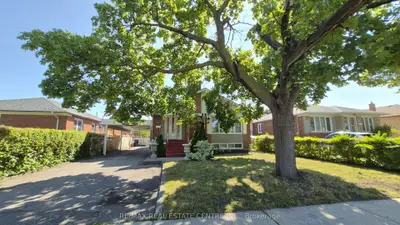 71 Gunton Drive Upper, Toronto, On M9w 3h3