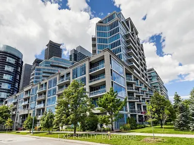 58 Marine Parade Drive 219, Toronto, On M8v 4g1