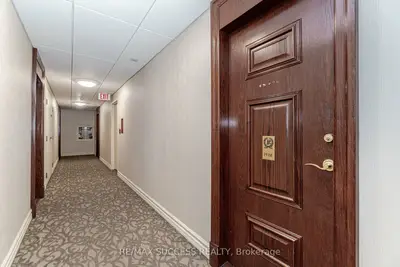 11 Michael Power Place Ph14, Toronto, On M9a 5g3