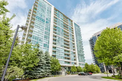Condo Apartment in Mississauga