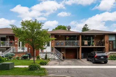18 Curtis Drive, Brampton, On L6y 2j6