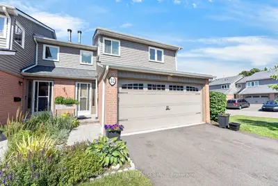 3125 Fifth Line W 52, Mississauga, On L5l 3s8