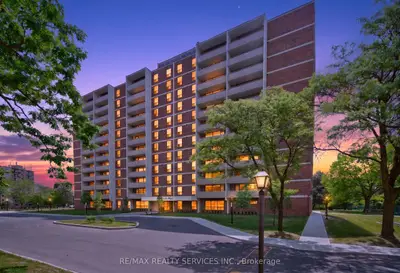 Condo Apartment in Mississauga
