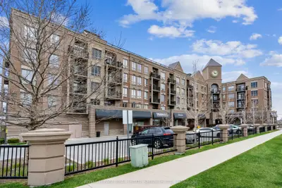 Condo Apartment in Burlington