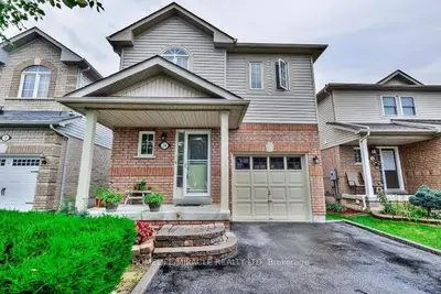 Detached in Brampton