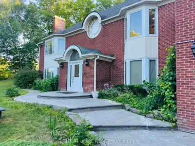 12 Keily Crescent E, Caledon, On L7e 0r4