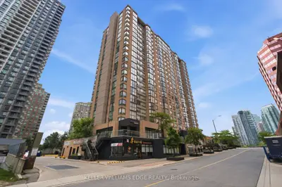 Condo Apartment in Mississauga