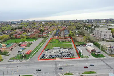 1721 Dundas Street E, Mississauga, On L4x 1l8