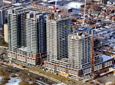 4000 Eglinton Avenue 1, Toronto, On M9a 4m2
