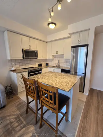 Condo Townhouse in Toronto
