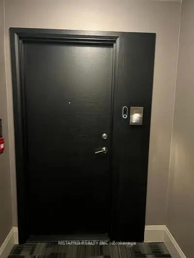 Condo Apartment in Brampton