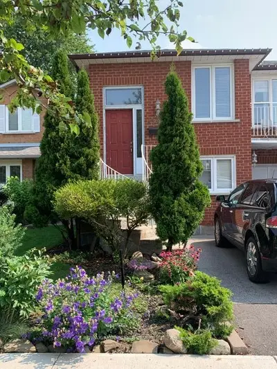 4386 Curia Crescent, Mississauga, On L4z 2x3