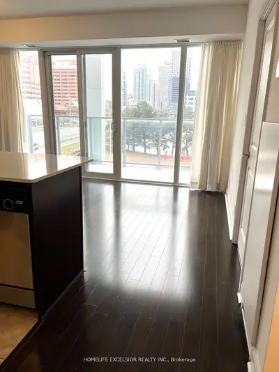 4033 Hurontario Street 419, Mississauga, On L4z 0b8