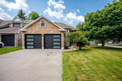 Detached in Halton Hills