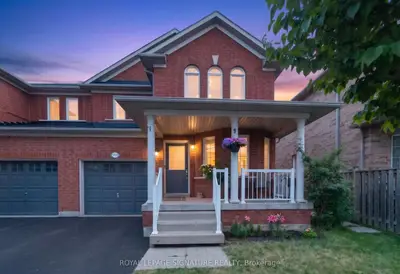 Semi-Detached in Mississauga