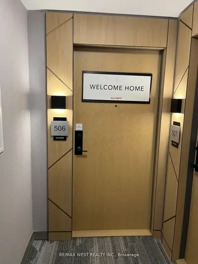 Condo Apartment in Mississauga