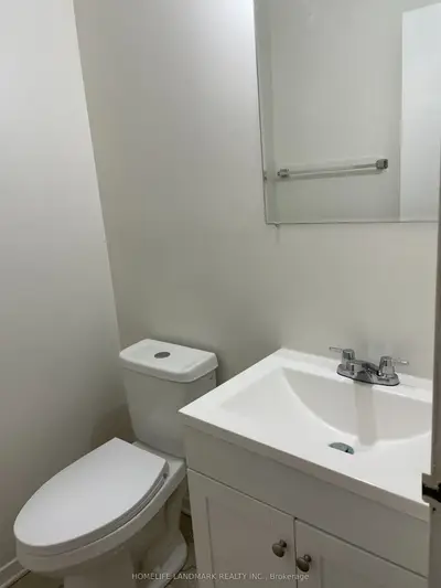 Condo Apartment in Mississauga