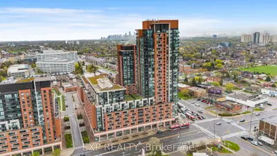 Condo Apartment in Toronto