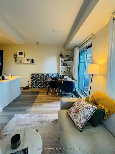 39 Annie Craig Drive 605, Toronto, On M8v 0h1