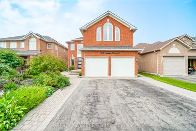 Detached in Mississauga